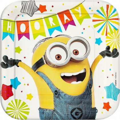 Despicable Me Square Plates 9 in