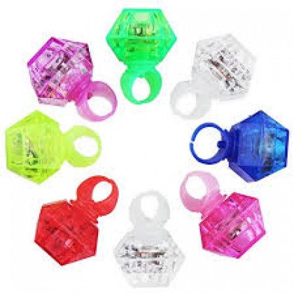 1 3/16" x 1 1/2" Diamond Light-Up Ring Favor