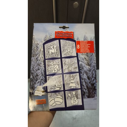 CHRISTMAS TRADITION SPRAY